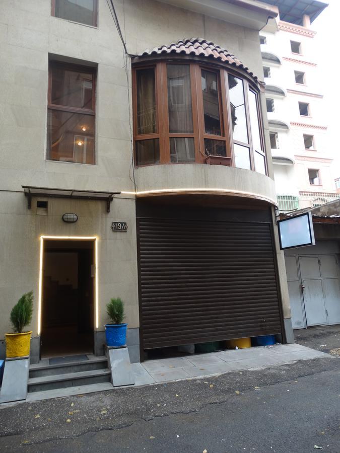 Destiny 1 Hostel Erivan Exterior foto